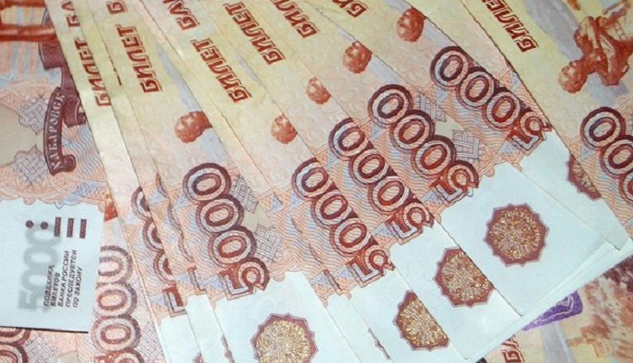 Рыбаки вновь в лидерах по зарплатам 