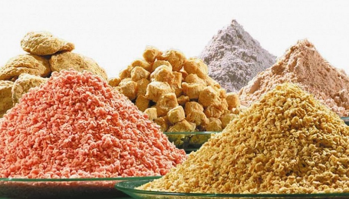 Рыба привыкает к российским кормам