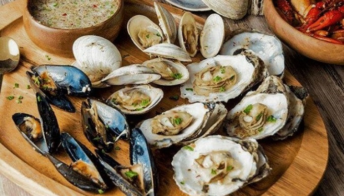 Устриц и гребешков в России: успехи аквафермеров за последнее десятилетие